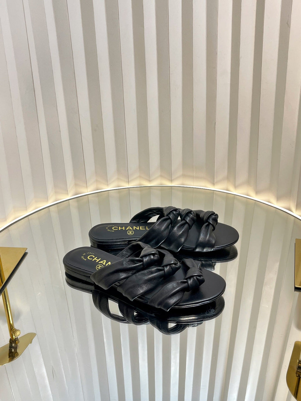THREE STRAPS MULE IN BLACK CALFSKIN