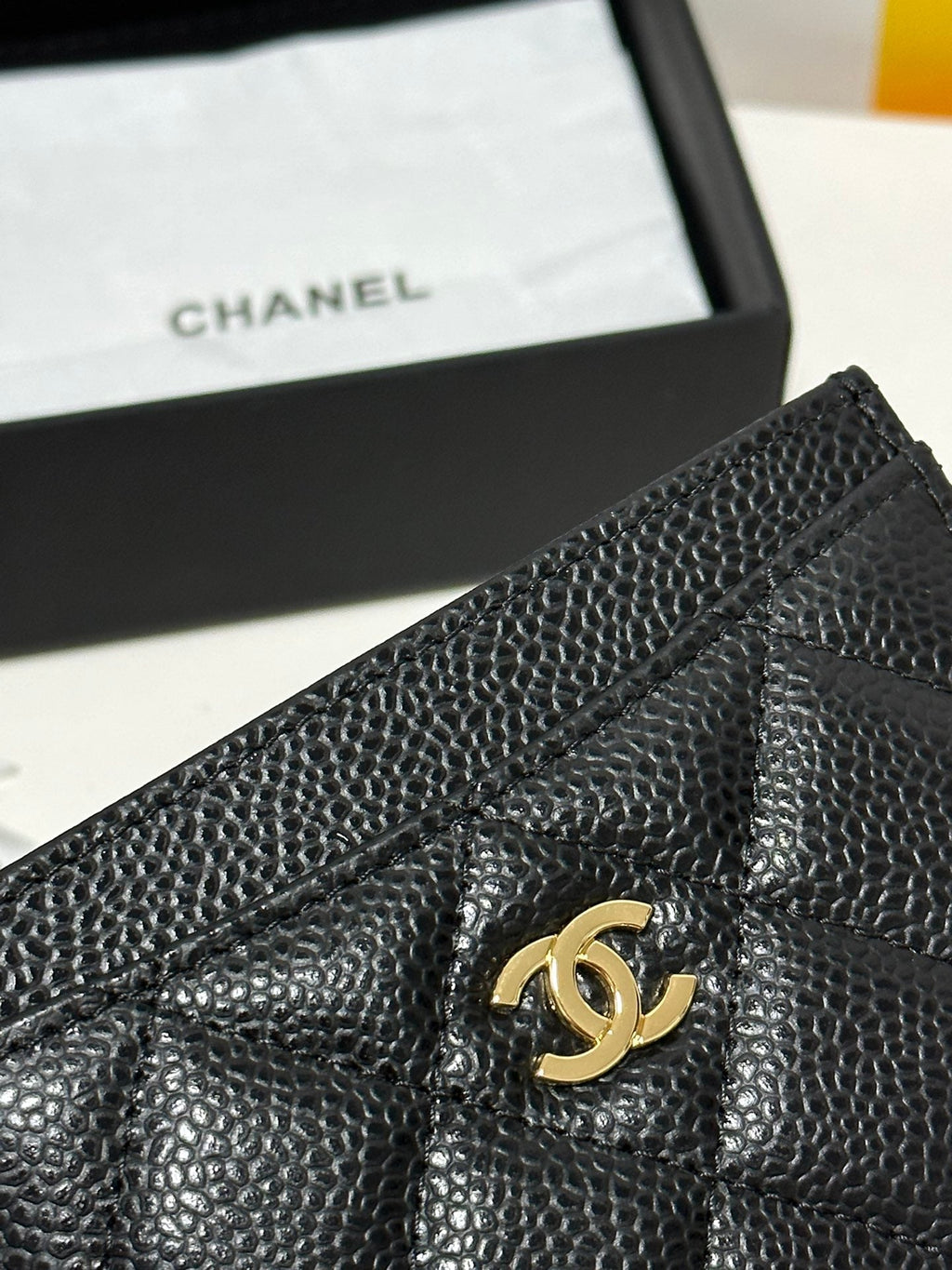 QUILTED CLASSIC CARD HOLDER 11 IN BLACK CAVIAR SKIN