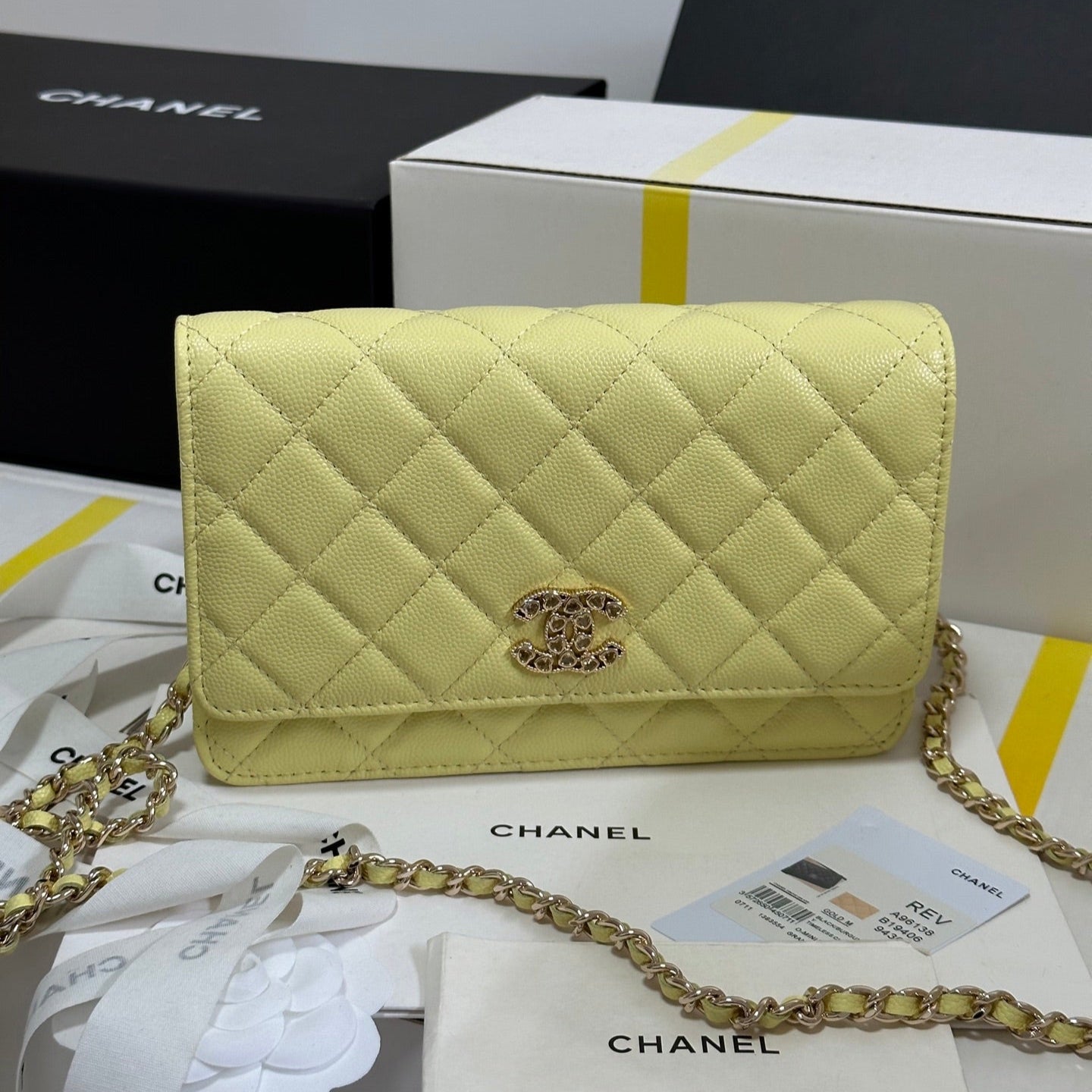STRASS WOC ENTRUPY BAG 19 IN YELLOW CALFSKIN GOLD HARDWARE