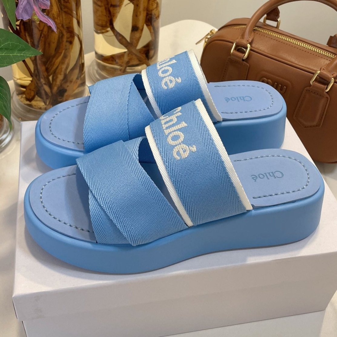CHLO¨¦ WOODY WEDGE SANDALS IN CERULEAN BLUE CANVAS WITH RUBBER SOLE