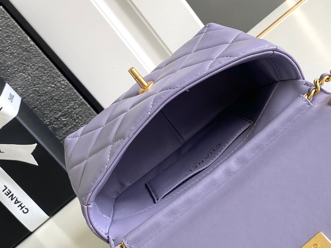 CC MINI 20 FLAP BAG IN LIGHT PURPLE LAMBSKIN GOLD HARDWARE
