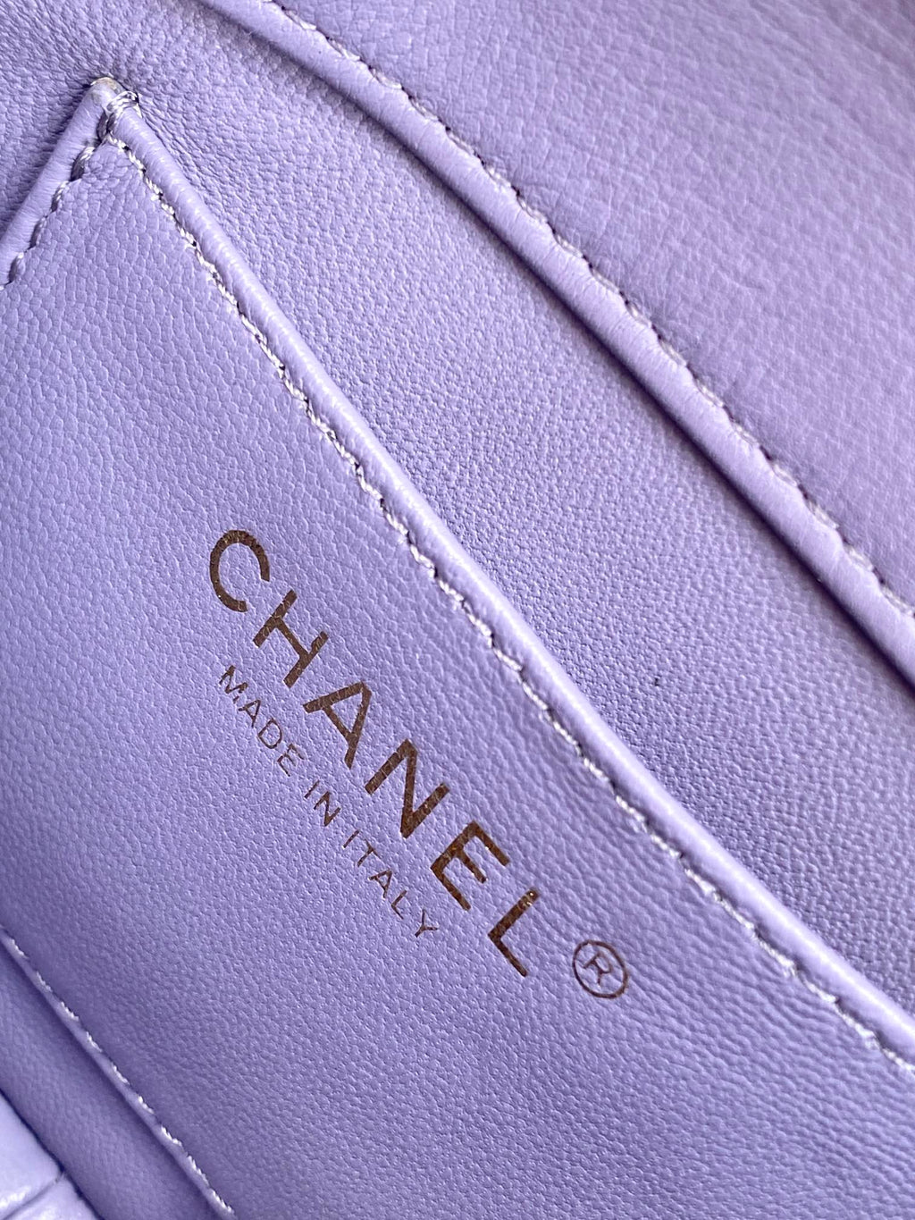 CC MINI 20 FLAP BAG IN LIGHT PURPLE LAMBSKIN GOLD HARDWARE