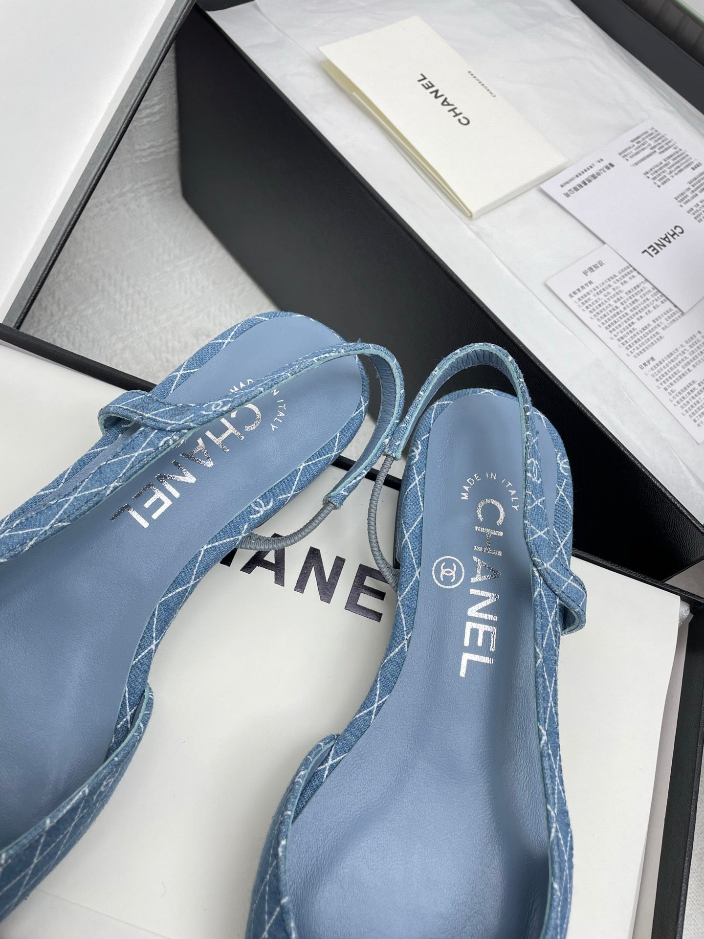 CC SLINGBACK 25S 25 MM IN BLUE DENIM WITH PLAID PATTERN