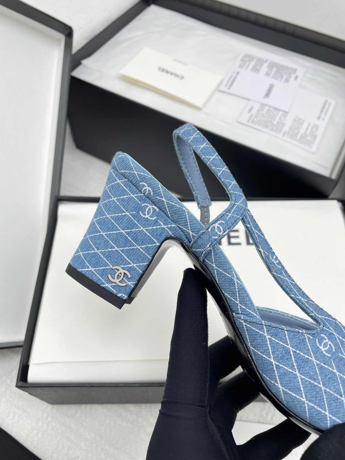 CC SLINGBACK 25S 65 MM IN BLUE DENIM WITH PLAID PATTERN