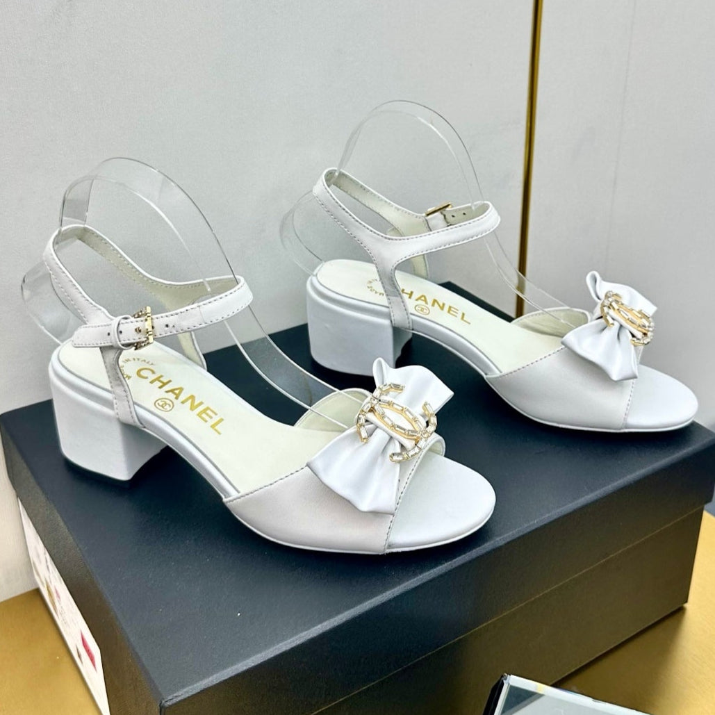 BOWKNOT RHINESTONES MID HEEL SANDAL IN WHITE LAMBSKIN
