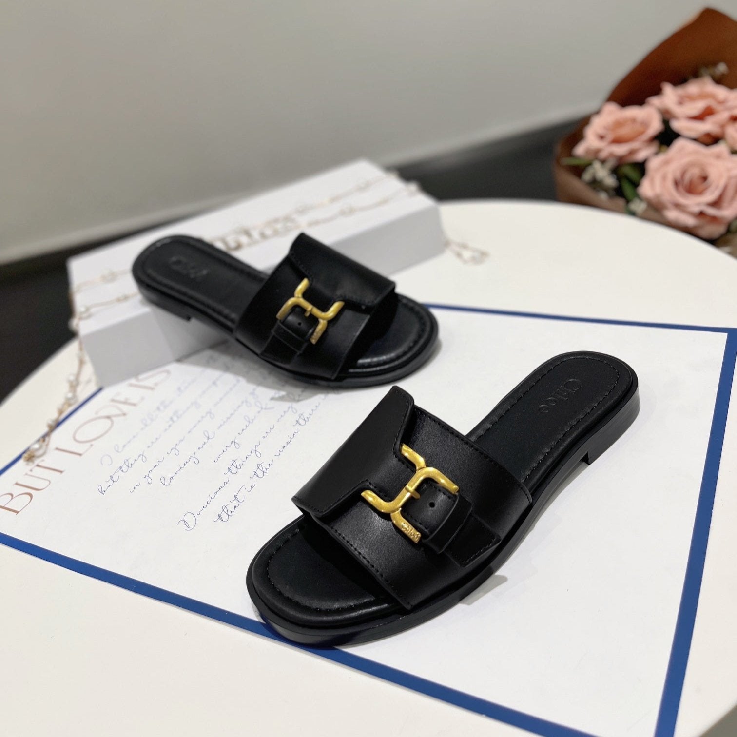 CHLO¨¦ HLOE MARCIE SLIDE IN BLACK CALFSKIN WITH GOLD HARDWARE