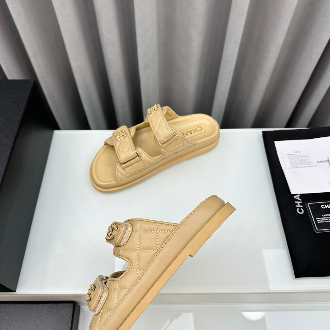 dad sandals beige lambskin mules