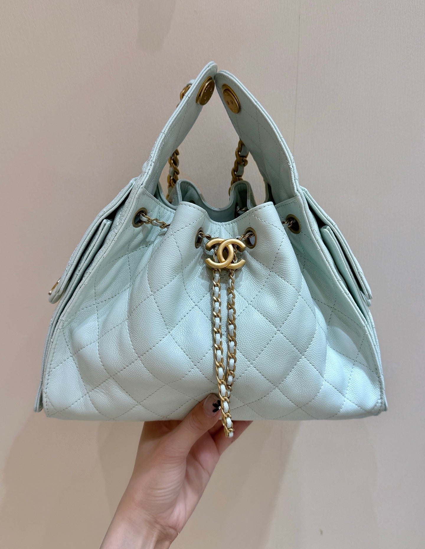 CHANEL 25S HANDBAG IN PALE CYAN 30 CALFSKIN GOLD HARDWARE