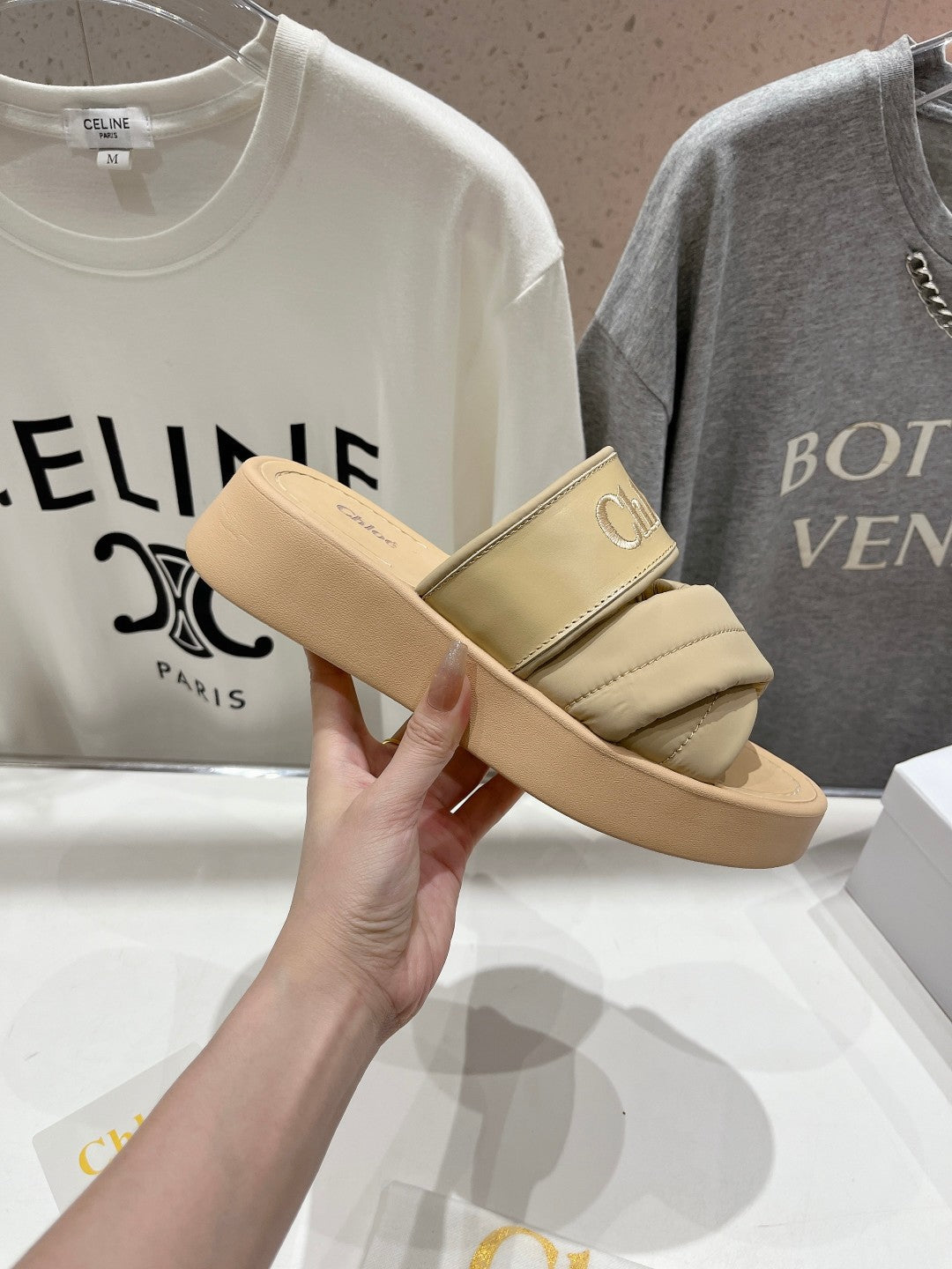 CHLO¨¦ MILA PLATFORM 5 CM IN OYSTER GREY NYLON WITH EMBROIDERED LOGO