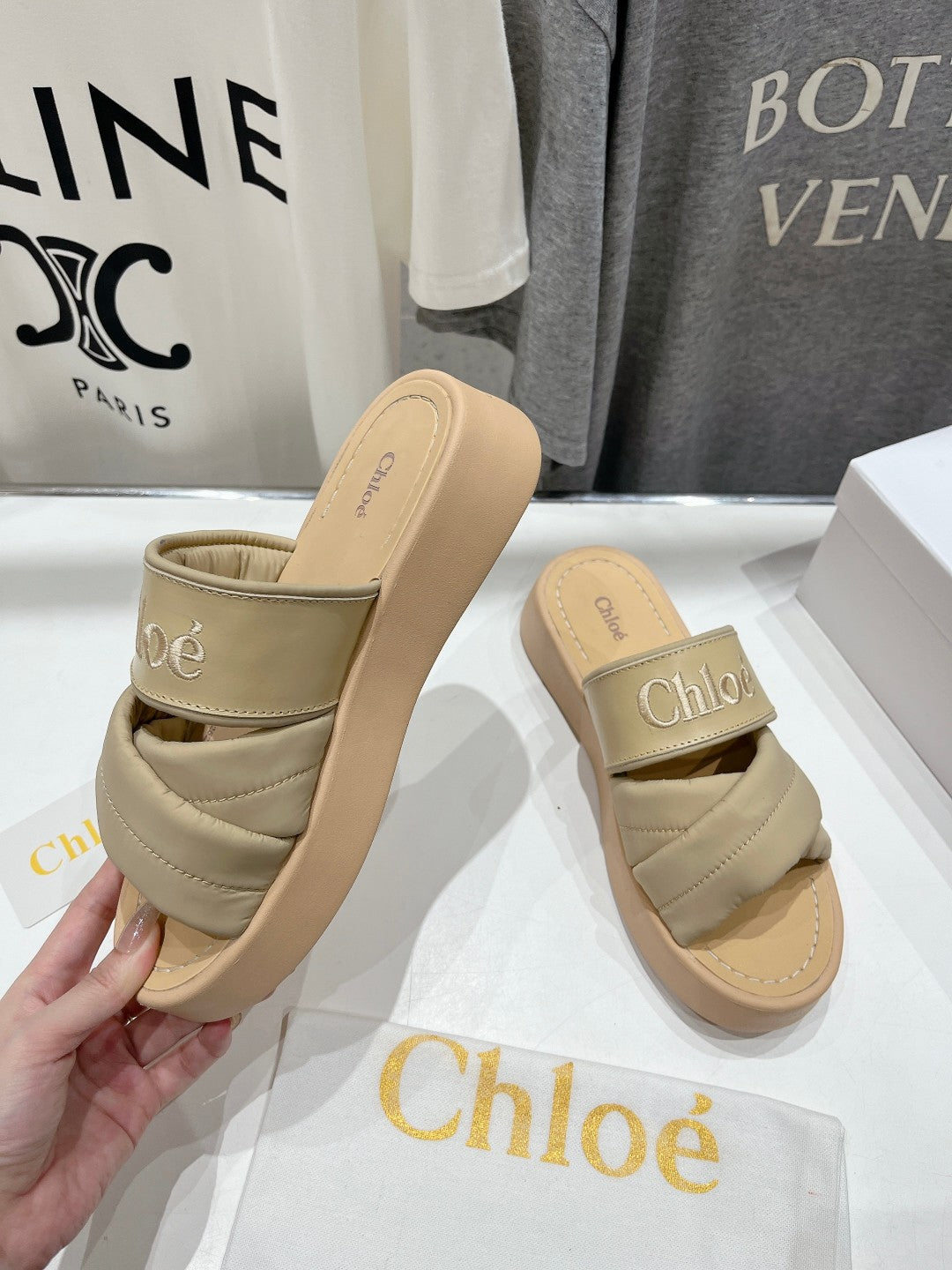 CHLO¨¦ MILA PLATFORM 5 CM IN OYSTER GREY NYLON WITH EMBROIDERED LOGO